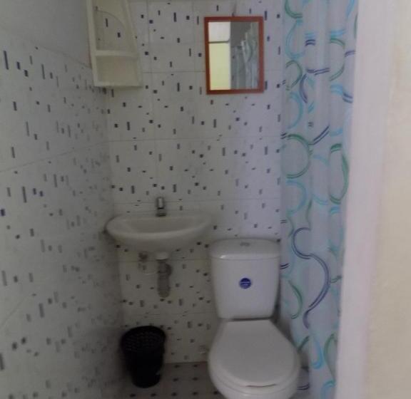 مسافرخانه Los De A Pie