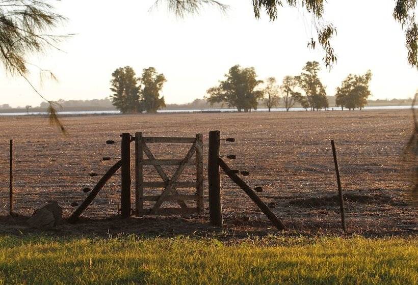 בית מלון כפרי Estancia Argentina La Armonia