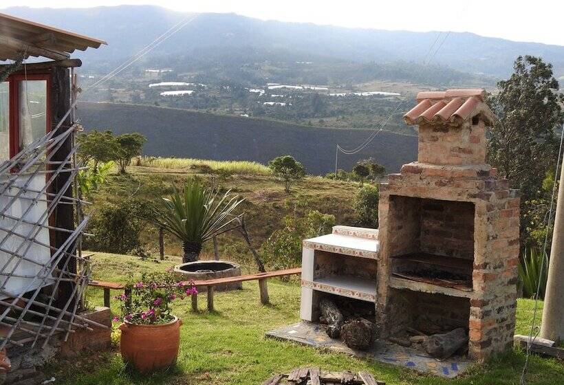בית מלון כפרי Posada Ecoturistica Villa Rouse