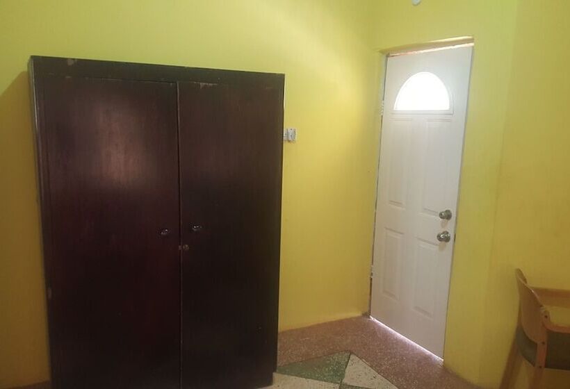 فندق Yelsking Royal Lodge