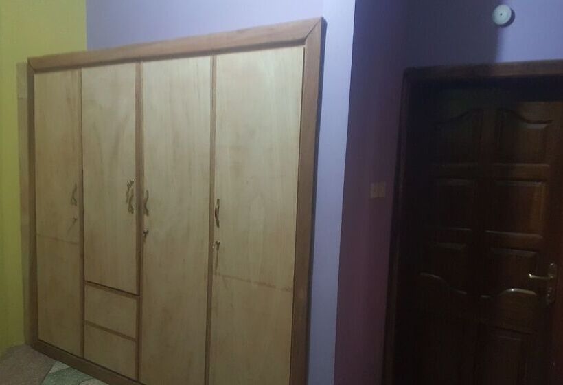 فندق Yelsking Royal Lodge