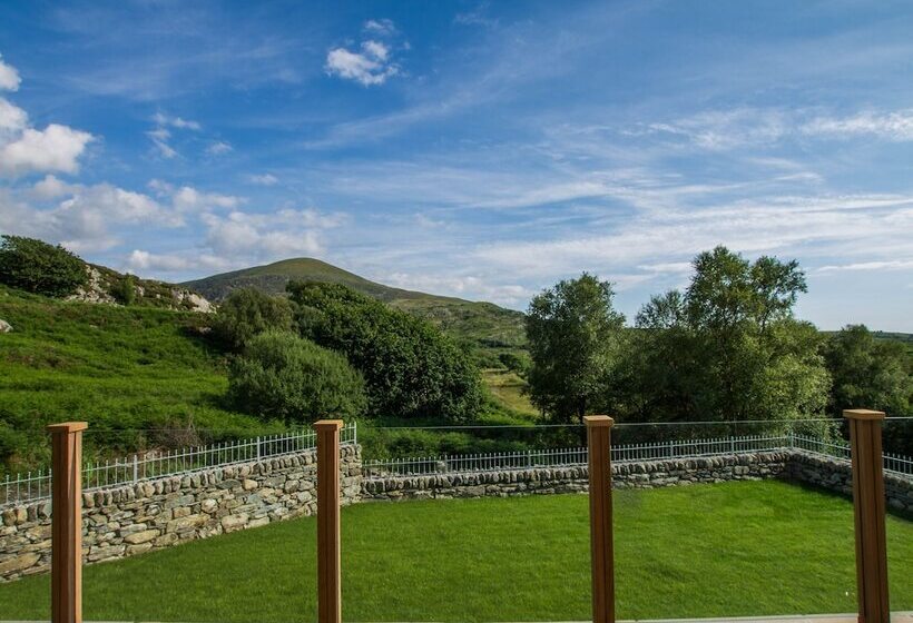 Moelfre Cottage
