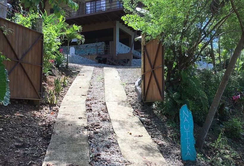 ペンション Casa Nautika Guest House