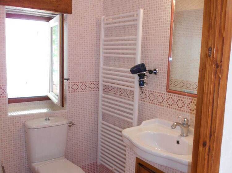 Пансион Moulin De Courlas   Chambres D Hôtes