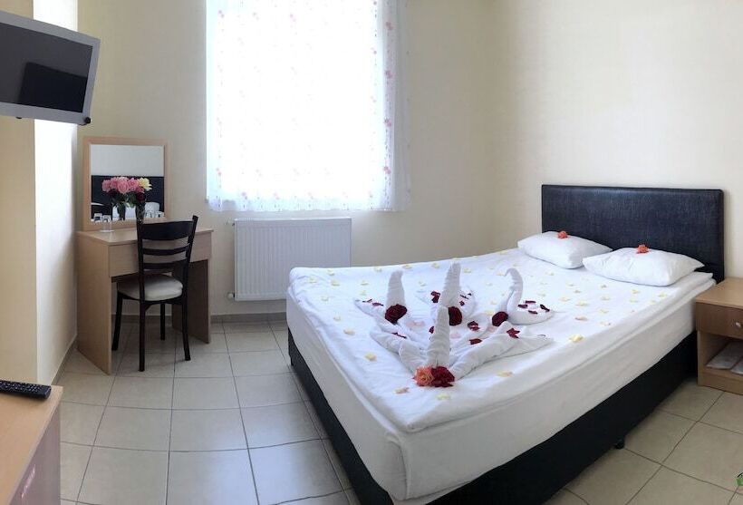 Ustundag Otel