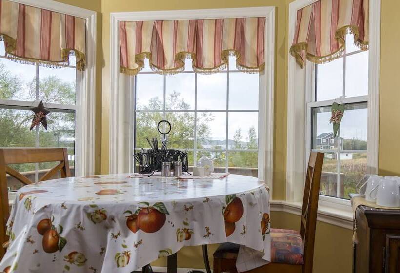 Whitsha Inn B&b