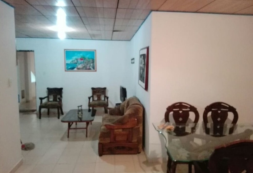 Down Town Beach Sarie Bay