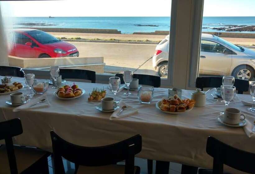 هتل Costanera Del Sur