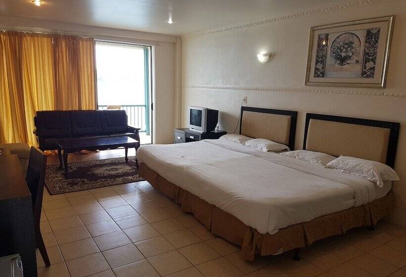 Otel Puataukanave International