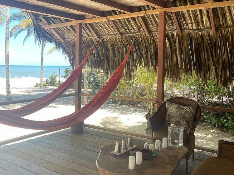 هتل Reserva Natural El Matuy