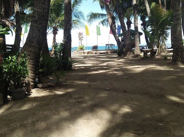 فندق Coco Paradise Beach Resort