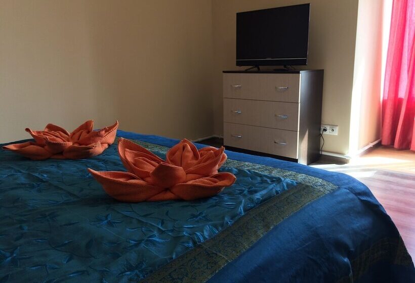 בית מלון כפרי Kashira