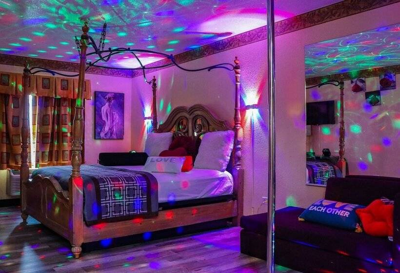 汽车旅馆  Luxe Inn And Suites