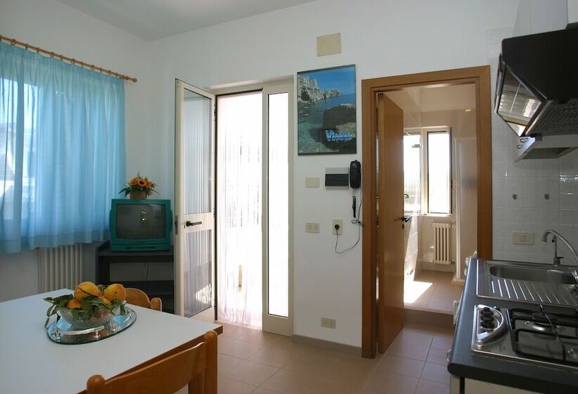 Oasiclub Hotel   Appartamenti