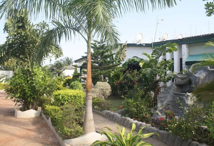 بنسيون Godville Guest House