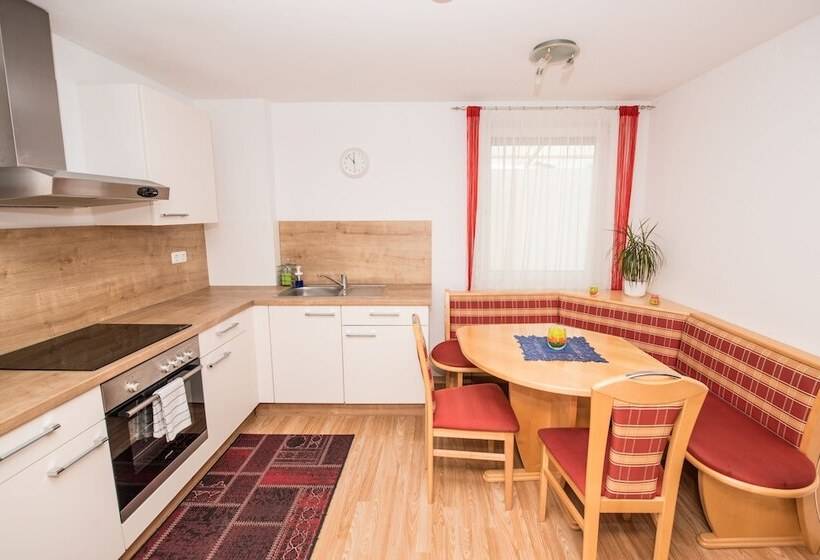 ペンション Zimmer Ferienwohnung Yassi