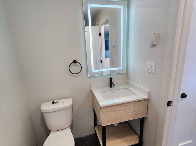 فندق على الطريق The Birchy, Adventure Lodging By Base Hospitality Group