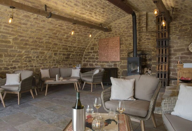 ホテル Burggarten Appartements Neuleiningen