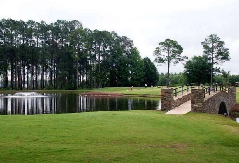 فندق Little Ocmulgee State Park And Lodge