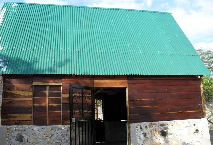 فندق Y Cabañas Xanfari