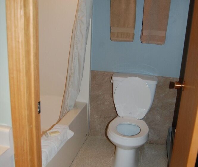 모텔 Northwoods Inn Llc