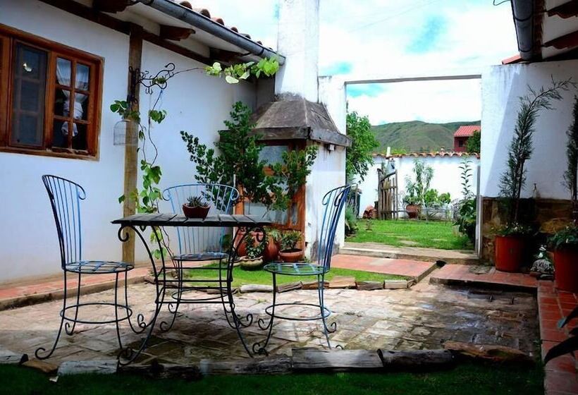 پانسیون Posada Guasu