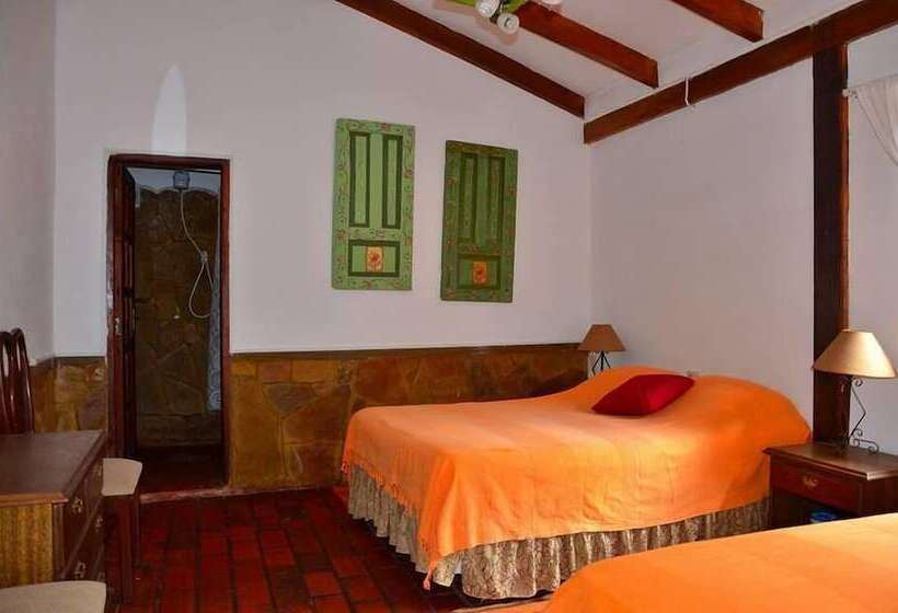 پانسیون Posada Guasu