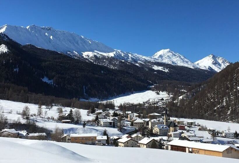 Villa Stelvio Bed & Breakfast