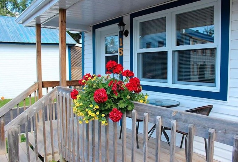 مبيت وإفطار Auberge La Coulee Douce