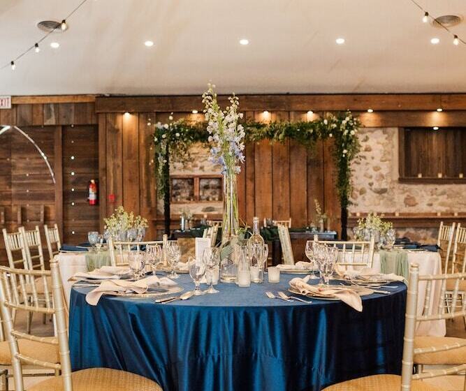 ホテル Hessenland Inn & Schatz Winery