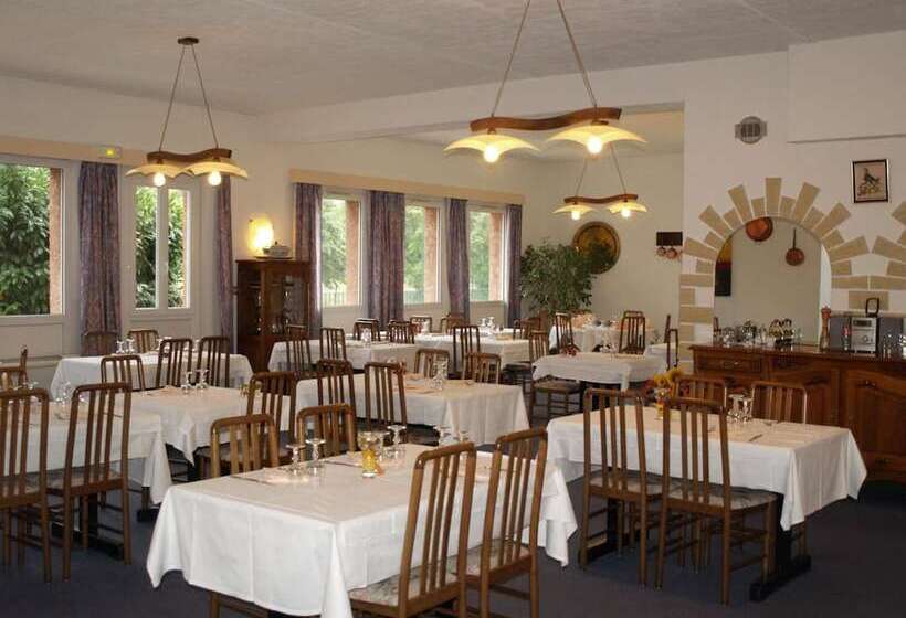 호텔 Hôtel De La Tour