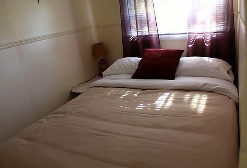 فندق Mashkinonje Lodge