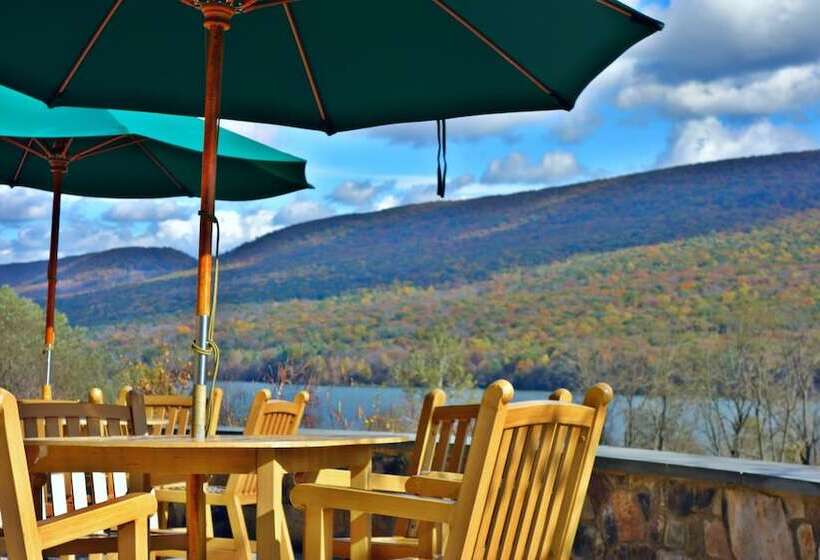 فندق Nature Inn At Bald Eagle