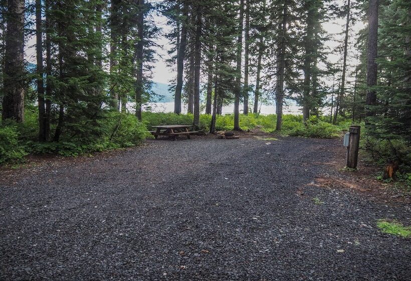 호텔 Shelter Cove Resort & Marina