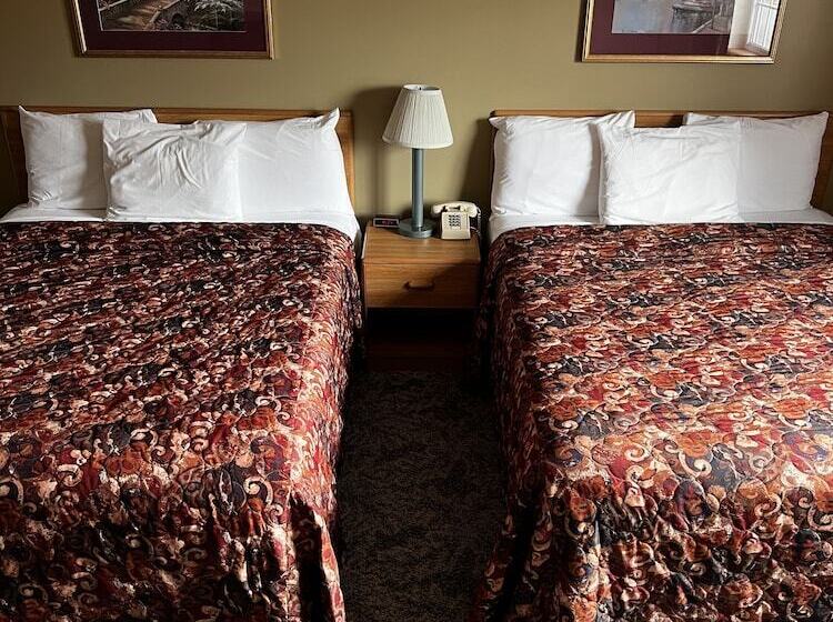 모텔 Lincoln Host Motor Inn