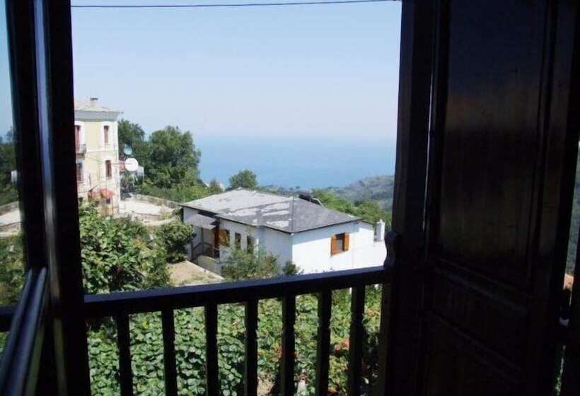 پانسیون Christofer S Rooms