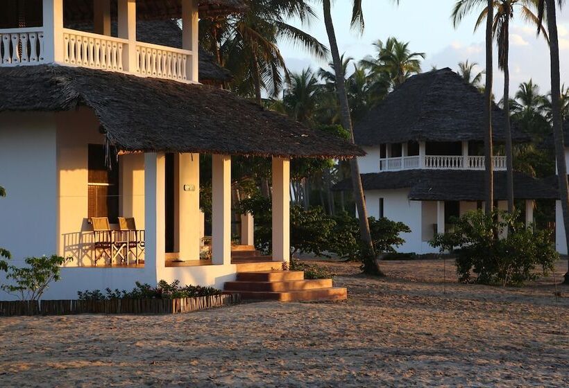 بنسيون Kijongo Bay Beach Resort