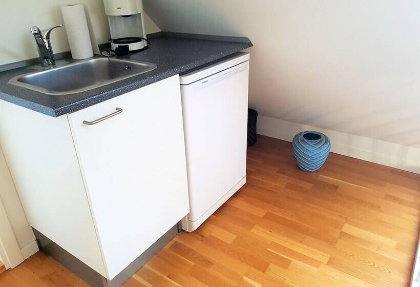 پانسیون Roskilde B&b