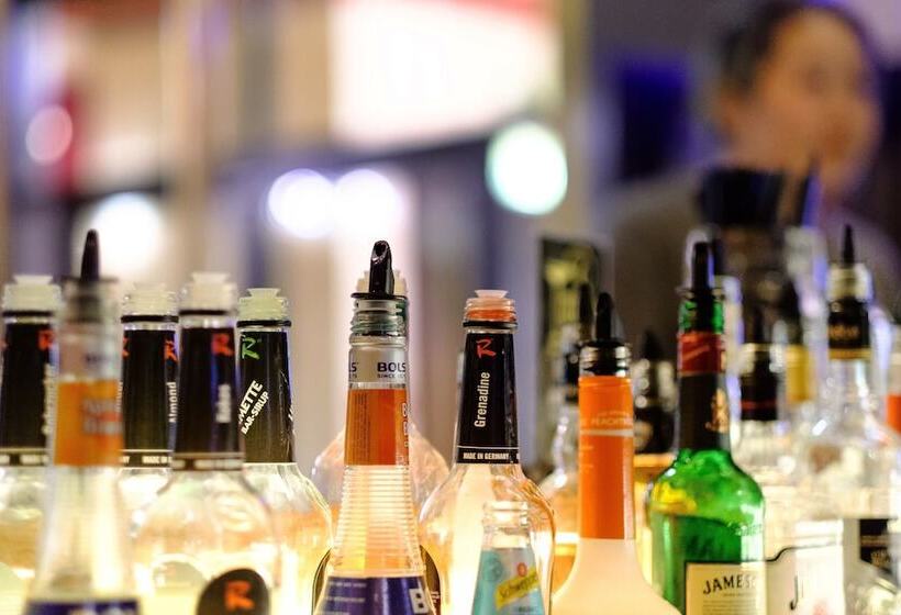 فندق صغير Euro Youth