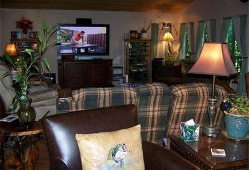 Daybreak Haven Bed & Breakfast