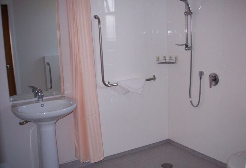 Feilding Motel