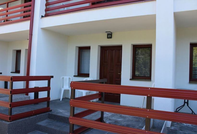 فندق فئة نجمة واحدة Aranyhordó Panzió étterem és Pizzéria