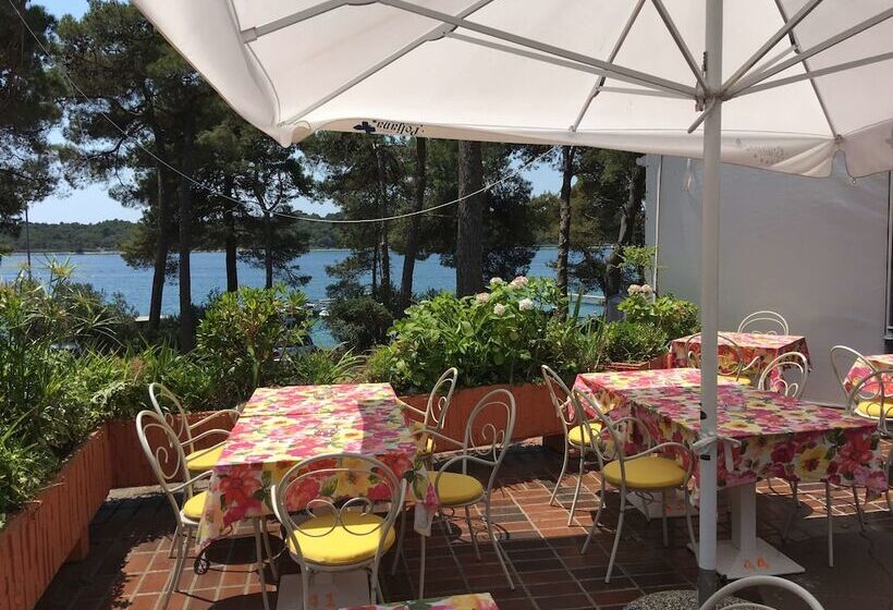 فندق Camping Village Poljana