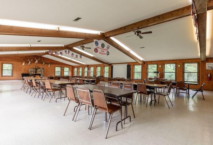 فندق Cherokee Landing Campground