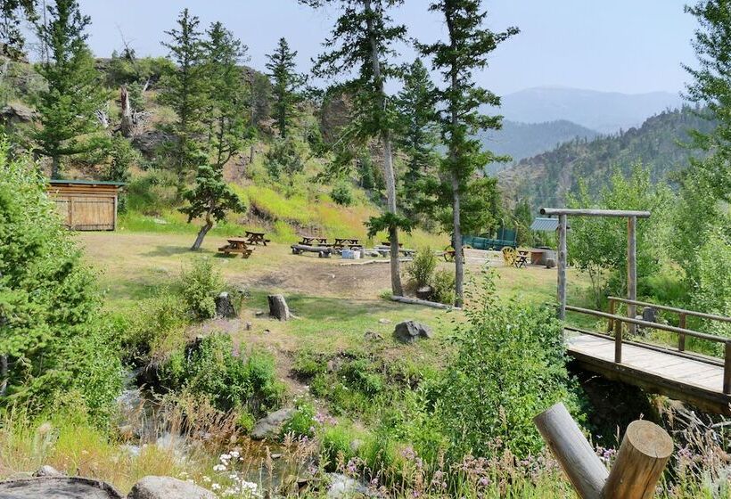 فندق Creekside Lodge At Yellowstone