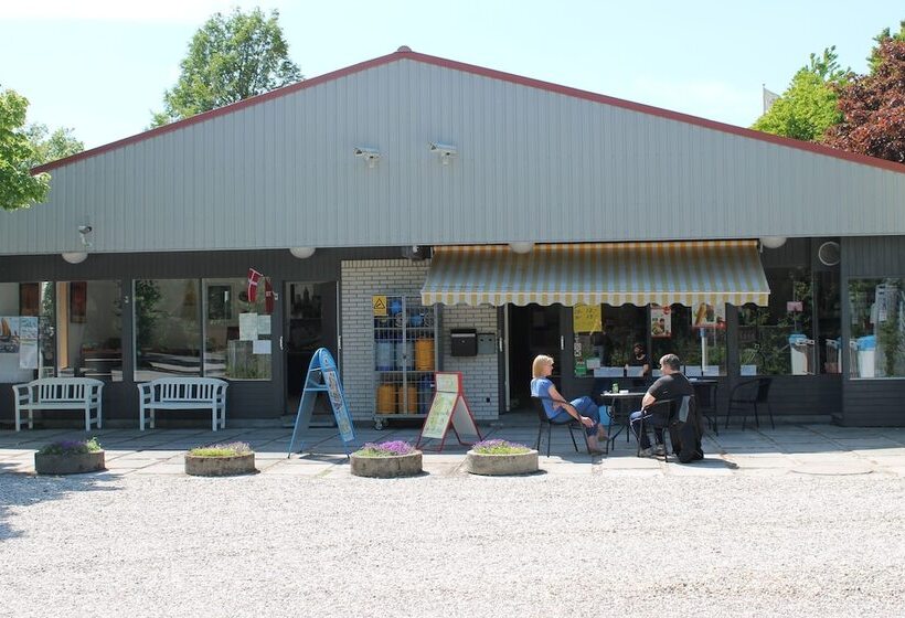 فندق Nordsjællands Feriepark & Camping