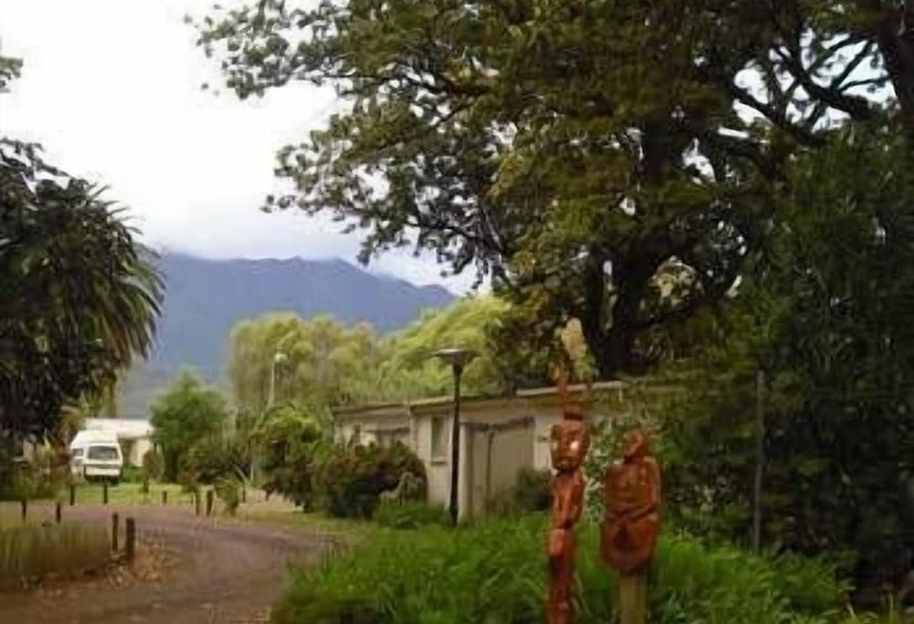 אתר נופש Te Aroha Holiday Park And Hot Pools