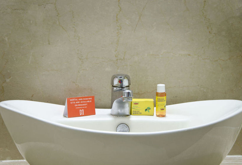 Fotos del hotel Fab Aashraye Nehru Place:  15