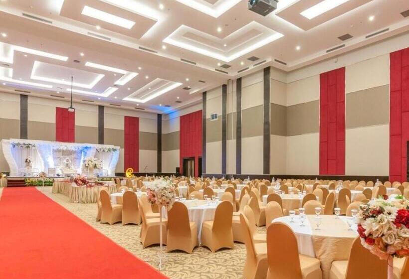 هتل Dalton Makassar