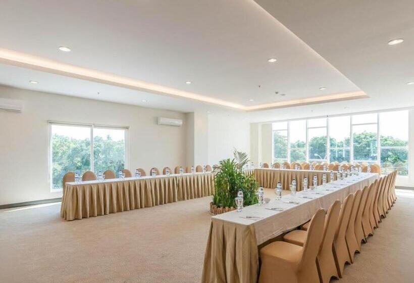 هتل Dalton Makassar